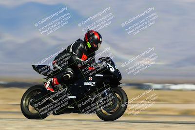 media/May-15-2022-SoCal Trackdays (Sun) [[33a09aef31]]/Back Straight Speed Shots (835am)/